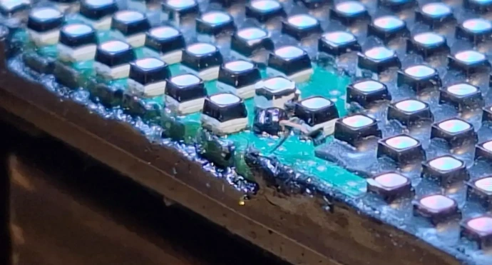 Hibás LED pixelek javítása LED modulon – pixelhiba és színhiba kezelése